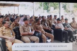 Sekda Paser Launching Media Center Muara Komam