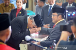 Bupati Indra "Si Kuning Tua" beri wejangan ke Fraksi Golkar Gorontalo Utara