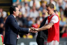 Arsenal akan pinjamkan Mesut Ozil di bursa transfer  Januari