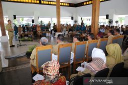 Pemkab Banyuwangi dorong ASN menjadi "public relation"