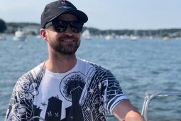 Justin Timberlake diserang orang iseng di Paris - Prancis