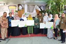 BPJS Ketenagakerjaan serahkan santunan pekerja rumah makan