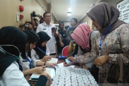 132 bakal calon kades Sampang jalani tes urine di BNNP Jatim