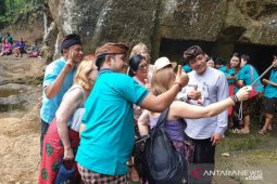 Majukan pariwisata, Pemkab Gianyar gandeng pemuda