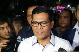 380 orang ditetapkan sebagai tersangka bentrokan saat  demo di  Senayan