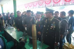 Simulasi pembebasan sandera, karnaval hingga pameran alutsista meriahkan HUT TNI di Jambi