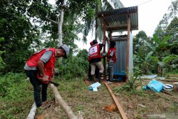 Maluku extends emergency response for earthquake