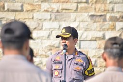 Polresta Tangerang beri kejutan Kodim Tigaraksa pada HUT TNI berupa sajian musik dan tarian tradisional