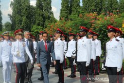 Presiden Joko Widodo bertemu dengan PM Lee Hsien Long di Singapura