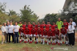 24 pesepak bola "Garuda Select" dikirim ke Inggris dan Italia