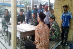 Satgas TMMD Kodim 0314/Inhil Ajak Anak-anak Warga Ikuti Tes TNI 2019