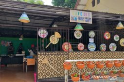 "Cafe Dis" sarana penyandang disabilitas salurkan hobi