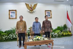 Menkominfo Rudiantara  sebut akses internet di Papua normal