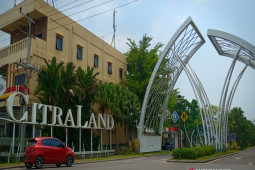 Pembobol perumahan elite Citraland Banjarmasin acungkan benda mirip senpi
