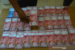 Komplotan pengedar upal di Lamongan dibekuk, polisi sita Rp304 juta