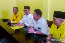 Ampian Bustami mendaftar bakal calon Wali Kota Metro dari Golkar