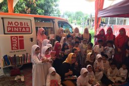 Askrindo serahkan bantuan mobil pintar untuk  Aceh