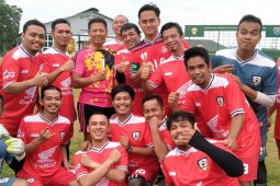 Kodam XII/Tpr gelar laga persabatan lawan Jounalist FC dan DPRD Sambas FC
