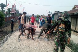 Supaya Tahan Lama, Ini Cara Proses Pekerjaan Satgas TMMD Ke-106  Inhil Riau