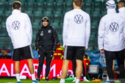 Pelatih Jerman nilai Emre Can pantas dapat kartu merah