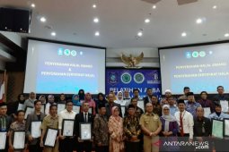 Gubernur Babel luncurkan koperasi syariah dan deklarasi produk halal
