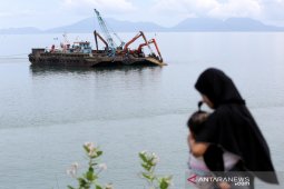 Pengerukan Kawasan Pelabuhan Ulee Lheu