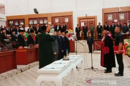 Empat Pimpinan DPRD Babel resmi dilantik