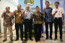Kemenkumham buka layanan paspor di BG Junction Surabaya