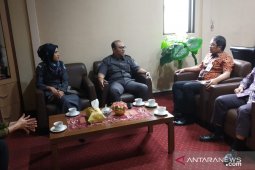 OJK dan P4TKI Banyuwangi kerja sama literasi keuangan pekerja migran