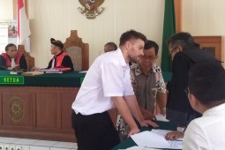 Warga Australia diadili kasus penganiayaan
