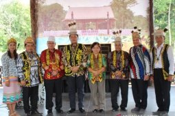 Bupati Bonifasius ingatkan warga pelihara monumen bersejarah