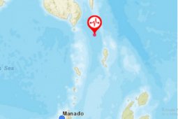 Gempa bumi magnitudo  6,9 landa Melonguane