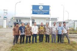 Jelang dioperasikan, Wali Kota Sibolga dan KKP tinjau ruang beku terintegrasi