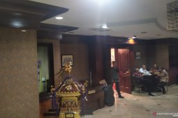 Lebih dari 9 jam, KPK masih geledah kantor Wali Kota Medan