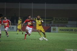 "Hattrick" Torres buat Barito Putera lumat Perseru Badak Lampung FC
