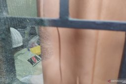KPK masih geledah kantor  Dinas PU Medan hingga sore