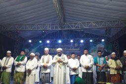 Masyarakat Bondowoso sambut Hari Santri dengan "Sholawat Bhenning"