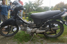 Tepergok mencuri sepmor, Pria ini diamuk massa di Aceh Utara