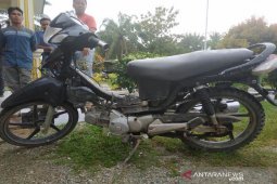 Polisi amankan dua pencuri motor yang nyaris tewas diamuk  warga