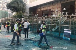Masjid disemprot "water canon", pemimpin Hong Kong minta maaf