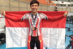 Bernard van Aert raih dua medali dari Asian Track Championship
