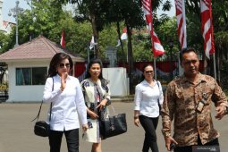Bupati Minahasa Selatan datang ke Istana Kepresidenan