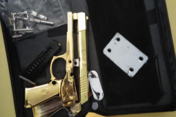 Bali police investigate package of guns from China