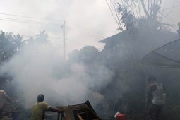 Satu rumah rata dengan tanah,  tiga lainnya rusak akibat kebakaran di Tapsel
