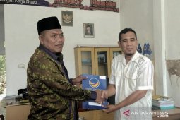 Rizal Munthe kembalikan Formulir ke NasDem