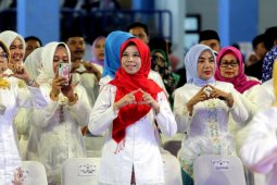 OJK-Pemprov Jabar dorong pemberdayaan perempuan lewat "Sekoper Cinta"