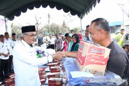 Bupati serahkan bantuan korban kebakaran