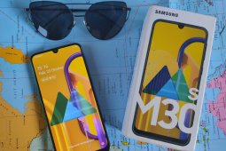 Samsung Galaxy M30s  dijual dengan harga spesial