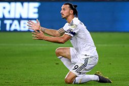 Napoli sulit sembunyikan minatnya kepada Ibrahimovic