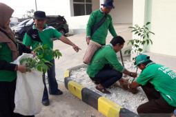 FKH Banjarmasin ikut hijaukan RS Sultan Suriansyah